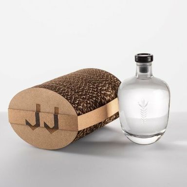 Kontušovka/Gin Jíme Jih v křišťálové lahvi