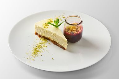 Raw pistachio cheesecake 180 g