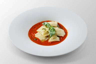 Ravioli with ricotta and spinach 100 g